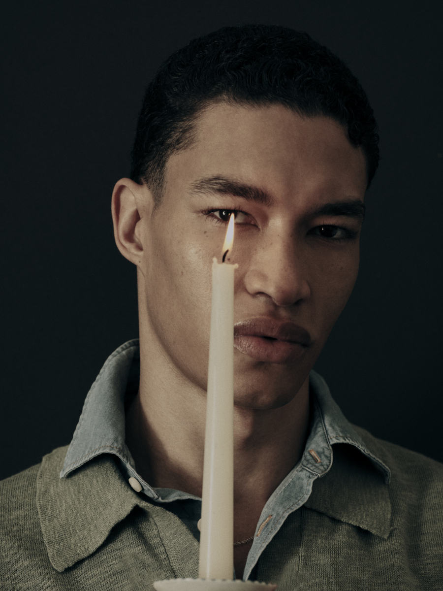 Camisa, TIGER OF SWEDEN. Camisola, GANT.