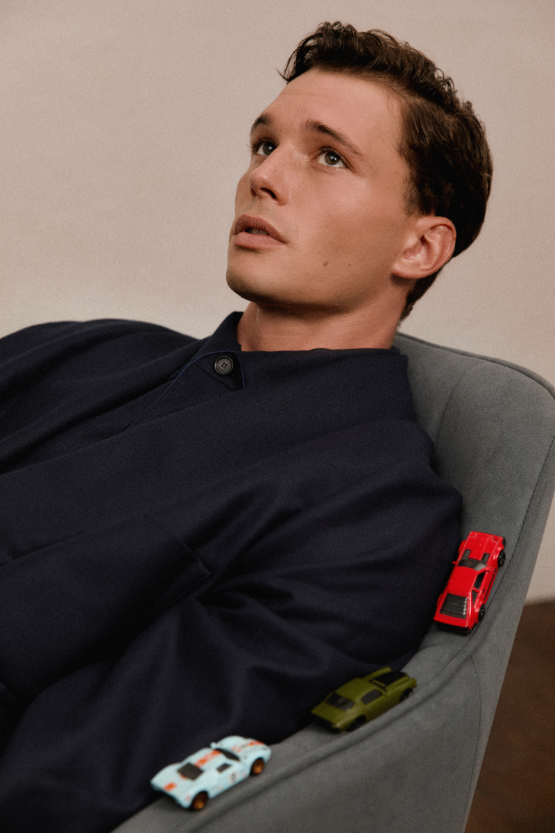 Full look, LORO PIANA.