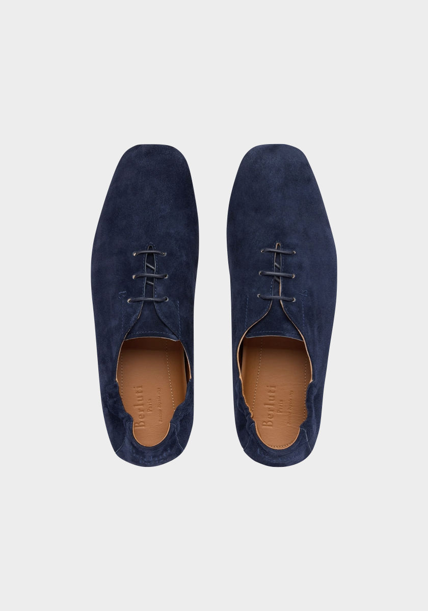 Sapatos Alessandro Far Niente, €850, BERLUTI.